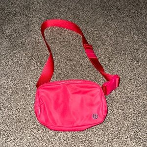 Lip Stick Lululemon Belt Bag